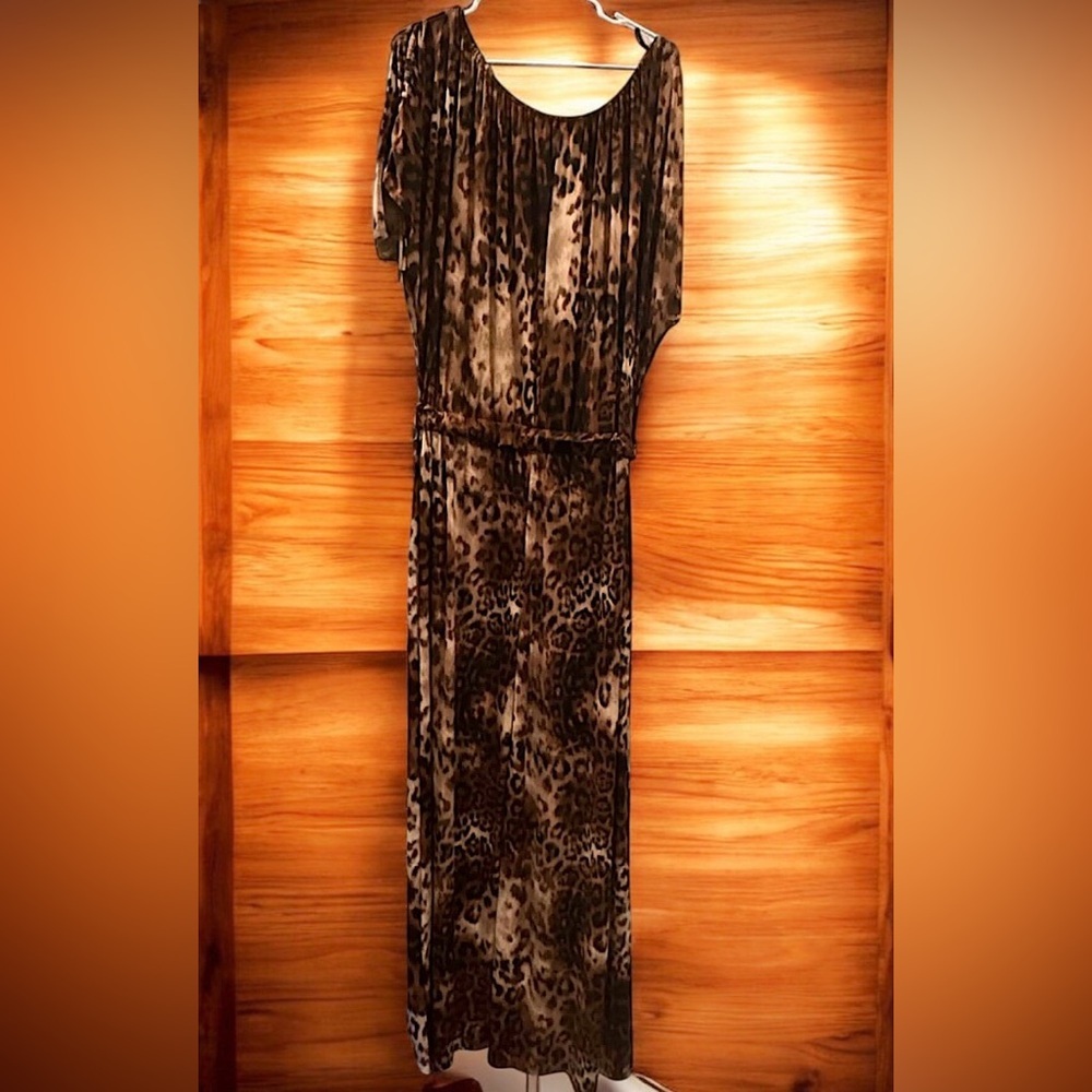 Forever 21 Leopard Print Jumpsuit romper LARGE pit to pit 23in length 65in